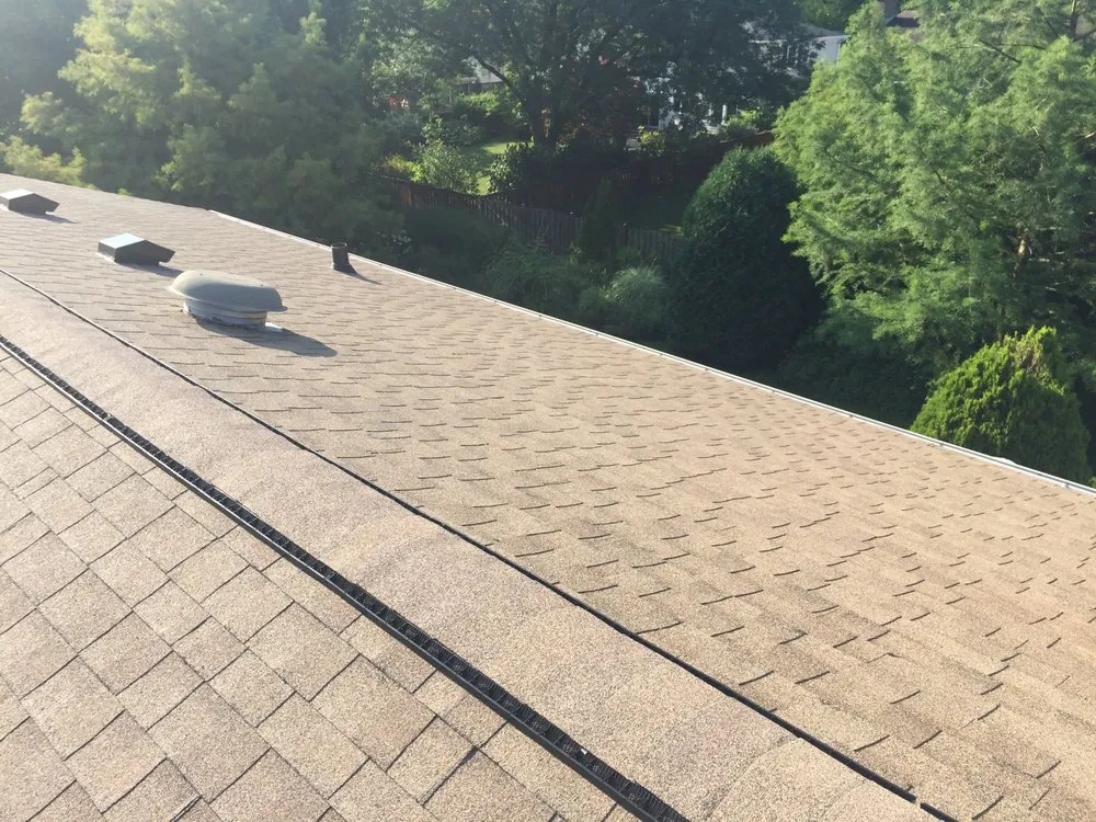 Slide of IToch Roofing