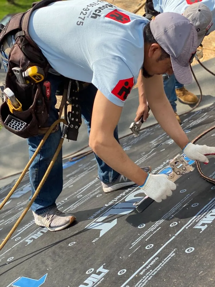 Slide of iTouch Roofing