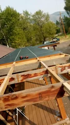 Itty Bitty Roofing Logo