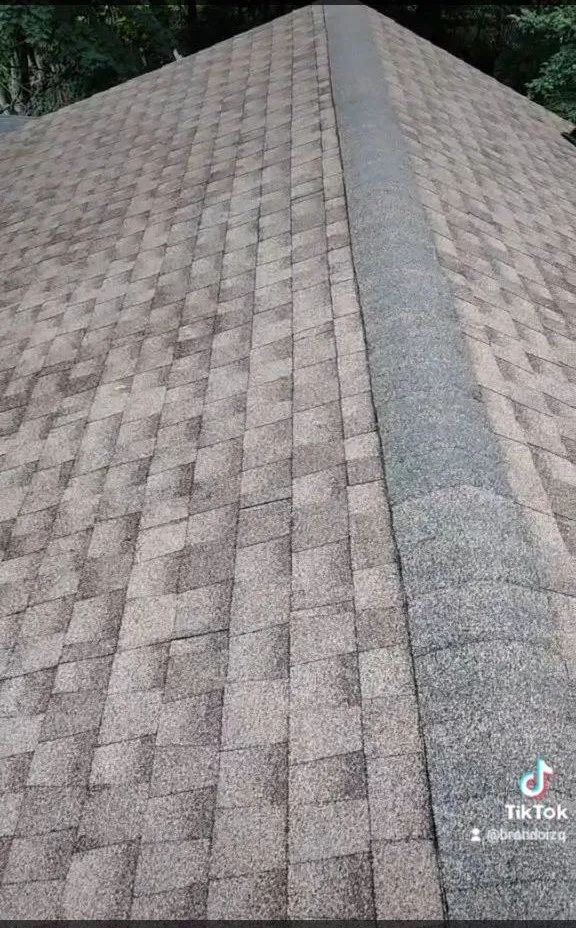 Slide of IZQ General Contractor