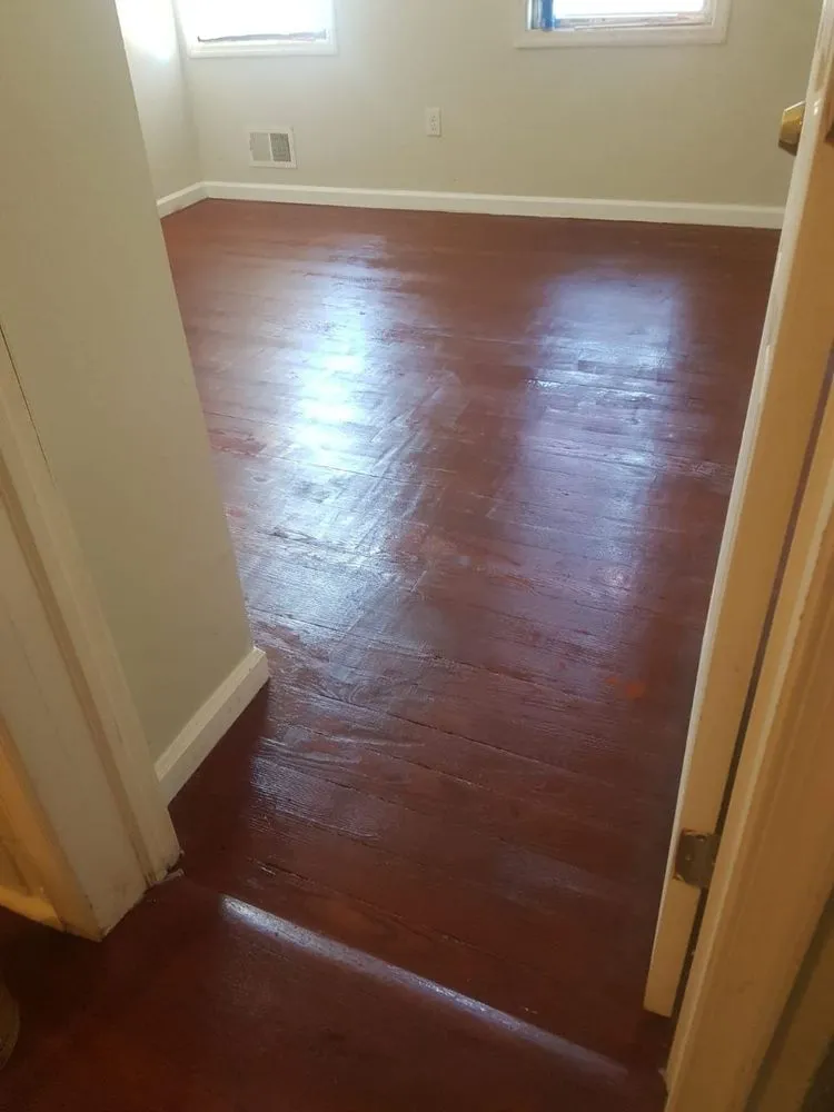 Slide of IZQ General Contractor