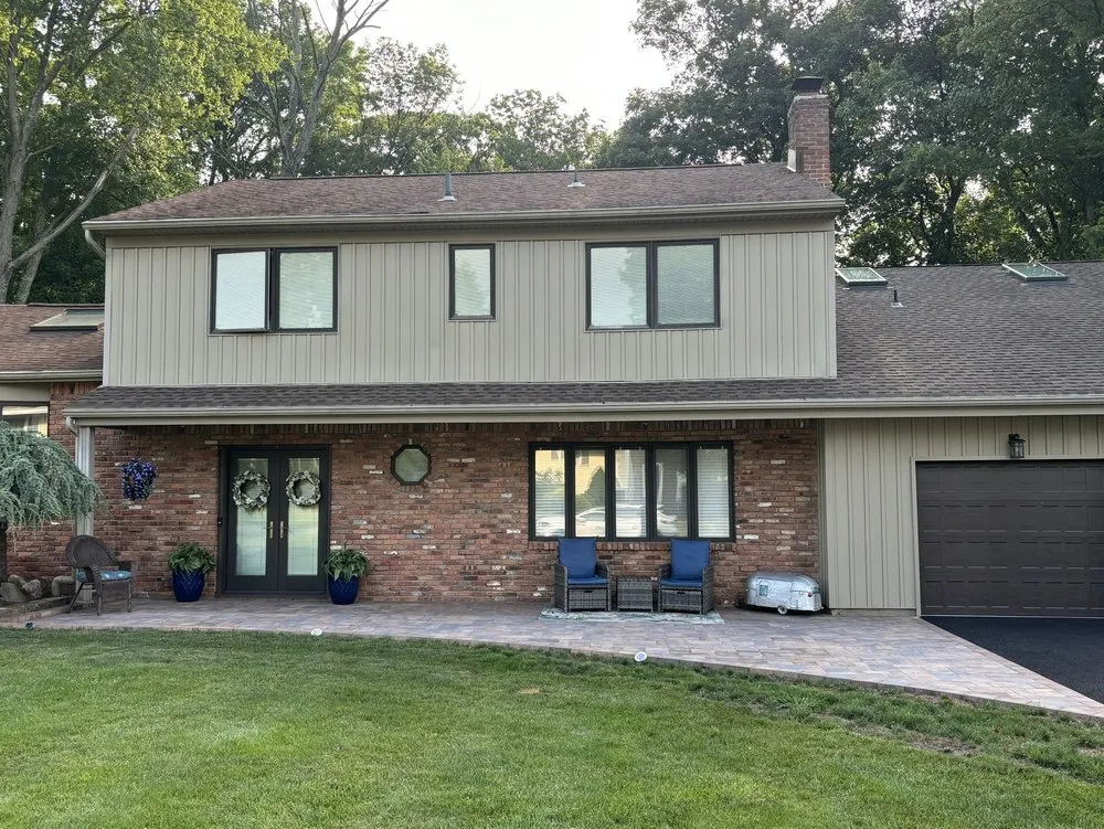 Top-rated roof leak repair experts serving Lake Hiawatha, NJ - J & B Contracting