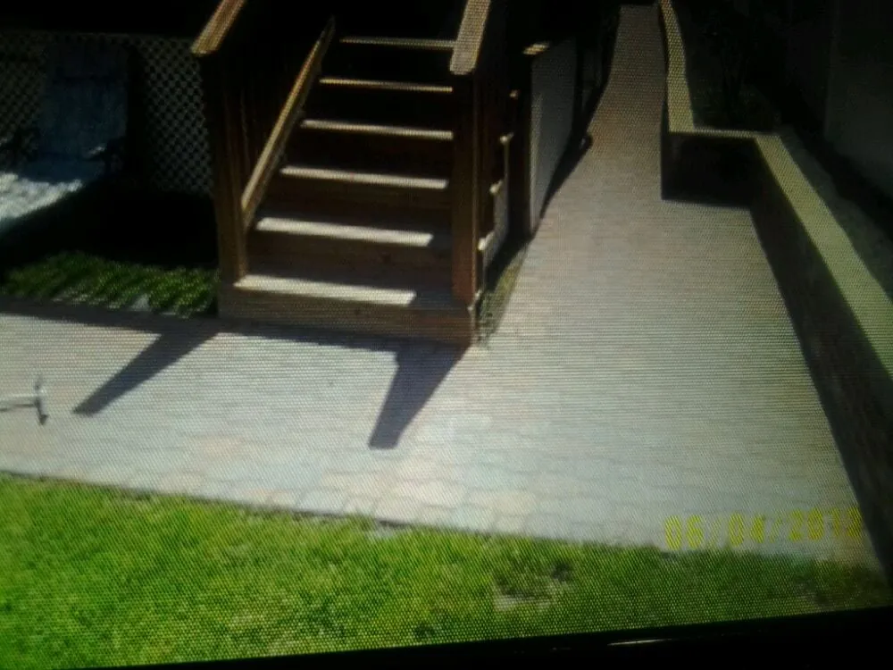 Slide of J & D Masonry