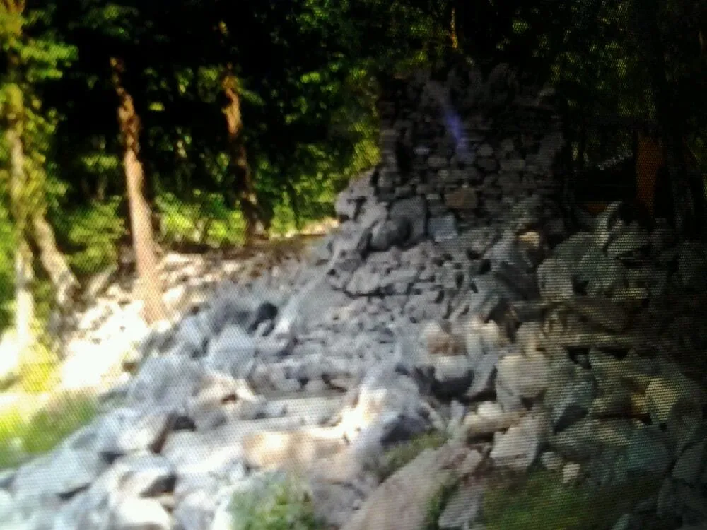 Slide of J & D Masonry