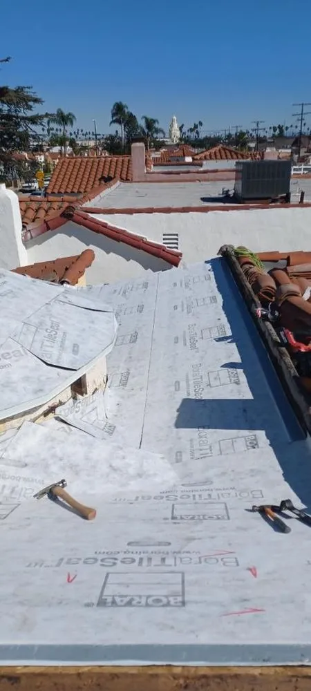 Slide of J & D Roofing