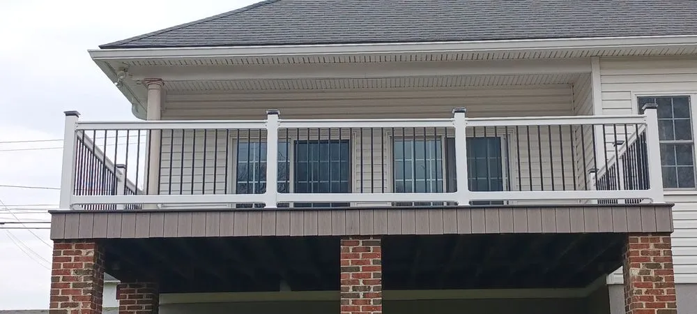 Local roof repair experts serving Kinzers, PA - J & E Builders