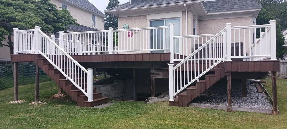 Professional flat roof repair experts serving Kinzers, PA - J & E Builders