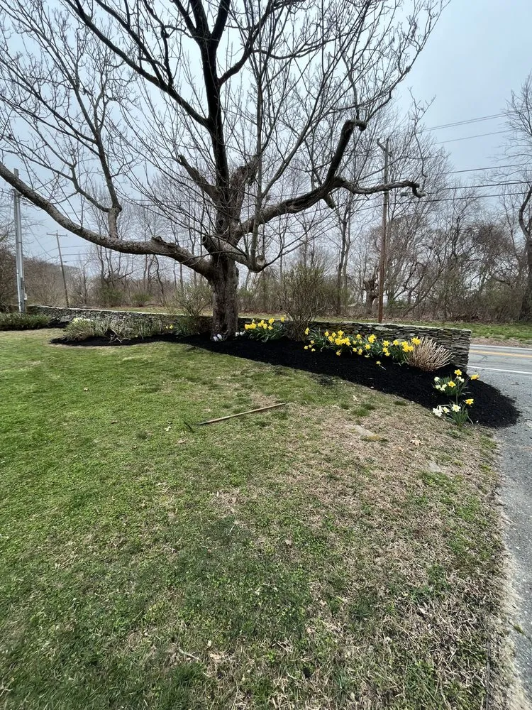 Slide of J & E Landscaping & Construction