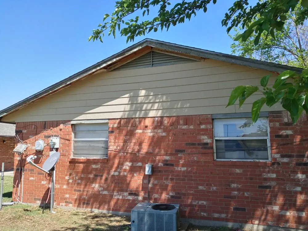 Slide of J & F Home Repair