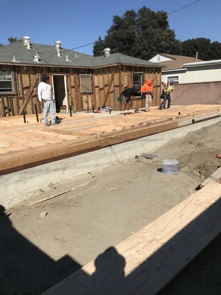 Slide of J & I Painting and Construction