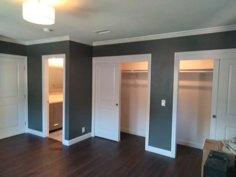 Slide of J & I Painting and Construction