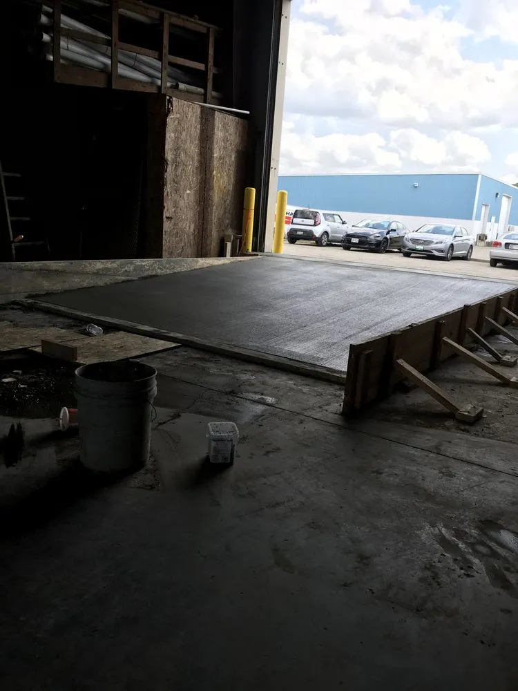 Professional roof installation experts serving West Elkton, OH - J & J Concrete And Construction