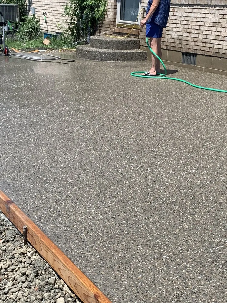 Emergency roof replacement experts serving West Elkton, OH - J & J Concrete And Construction