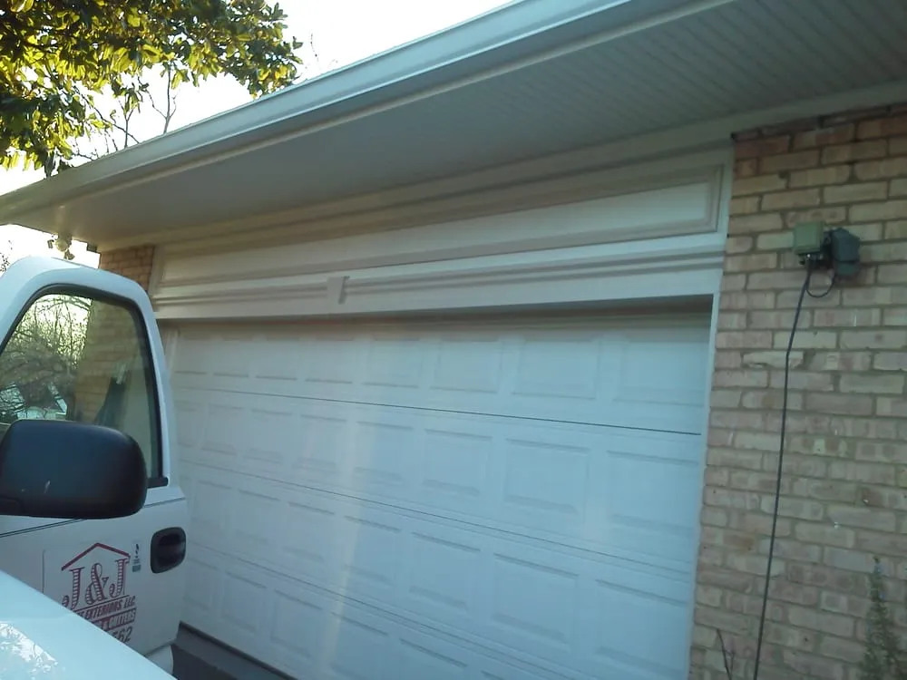 Slide of J & J Extreme Exteriors