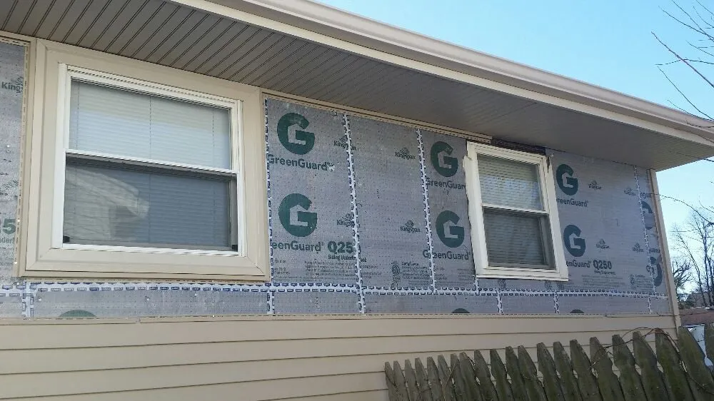 Slide of J & J Extreme Exteriors