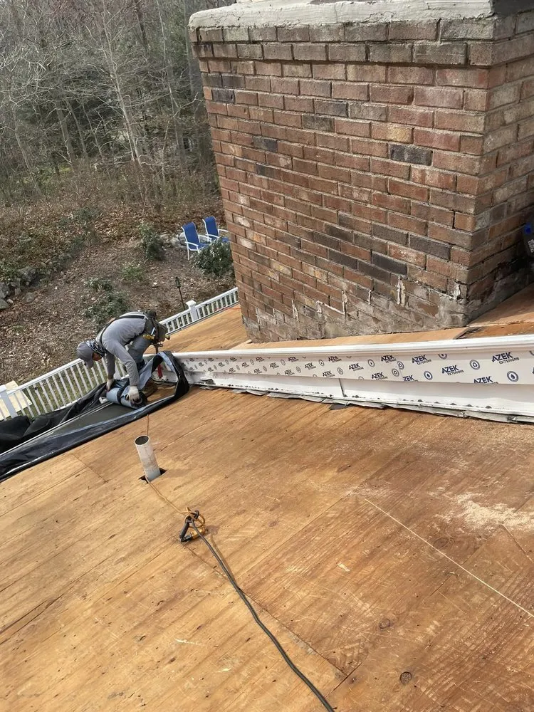 Slide of J & J Rivera Roofing & Supply