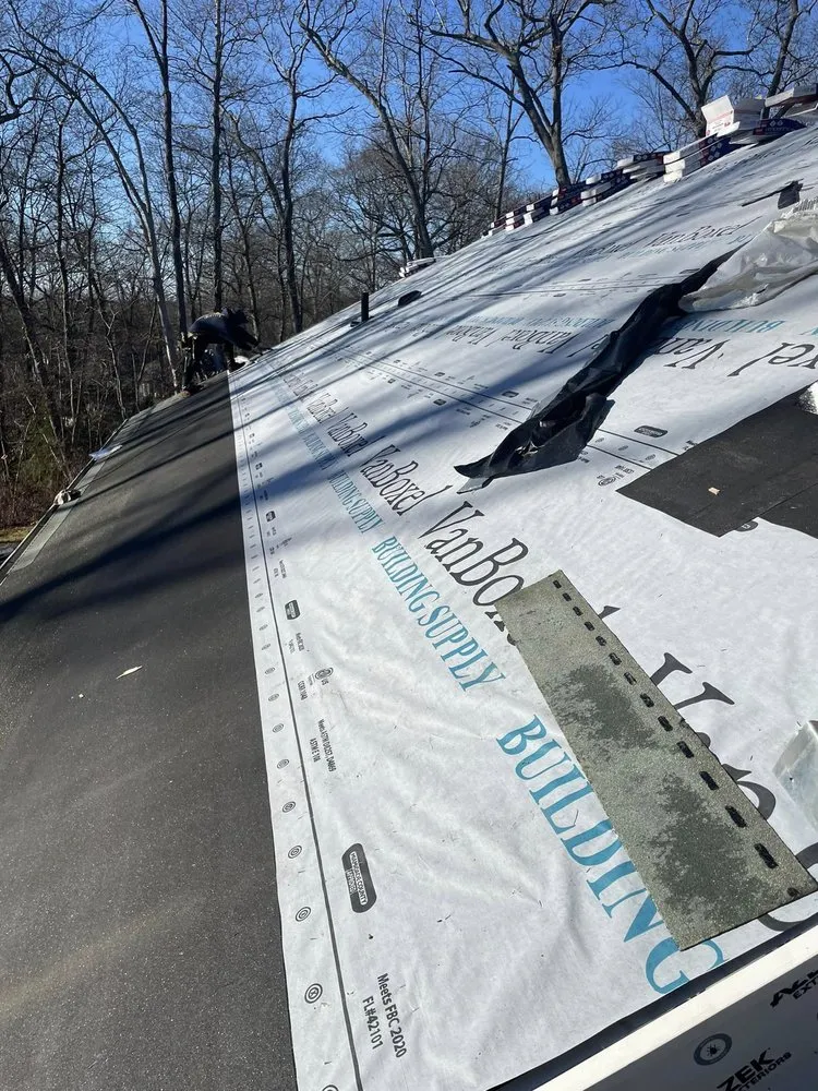 Slide of J & J Rivera Roofing & Supply