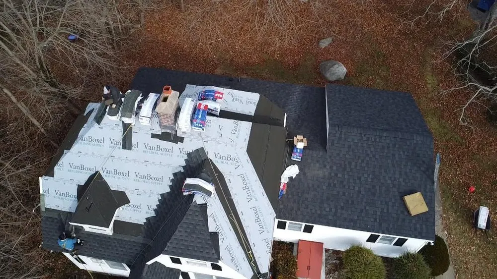 Slide of J & J Rivera Roofing & Supply