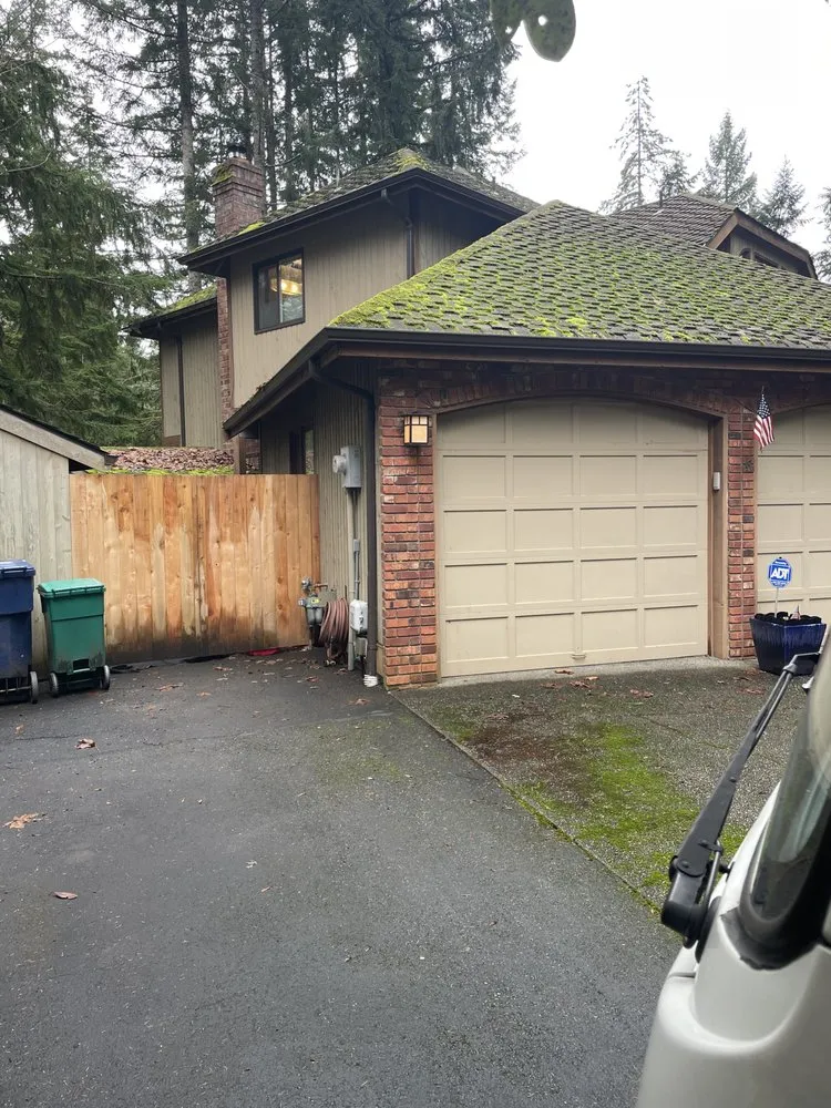 Slide of J & J Roof Cleaning Services