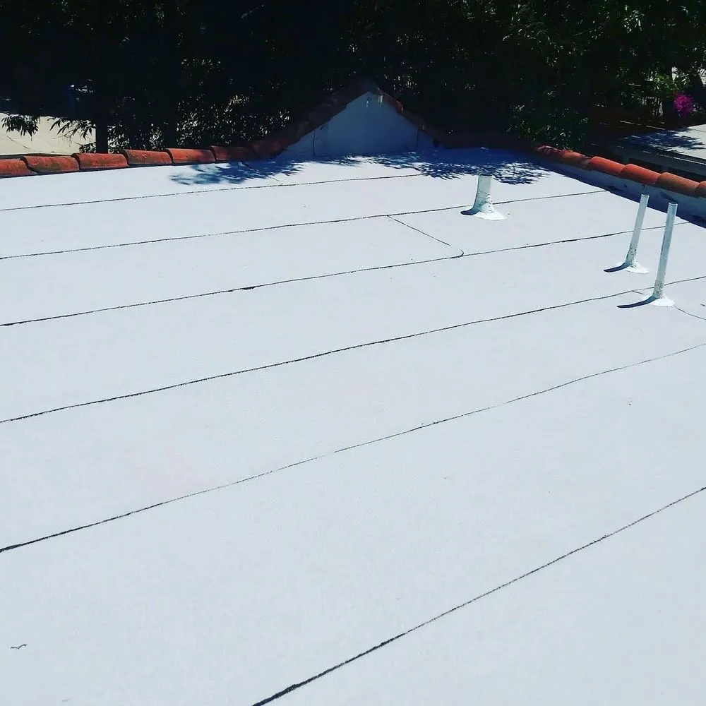 Slide of J & J Roofing