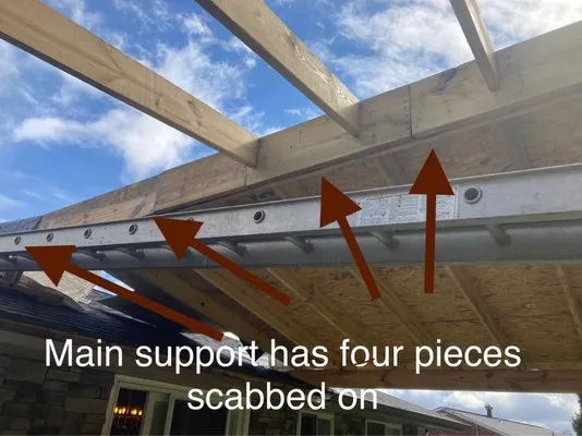 J & L Construction Logo