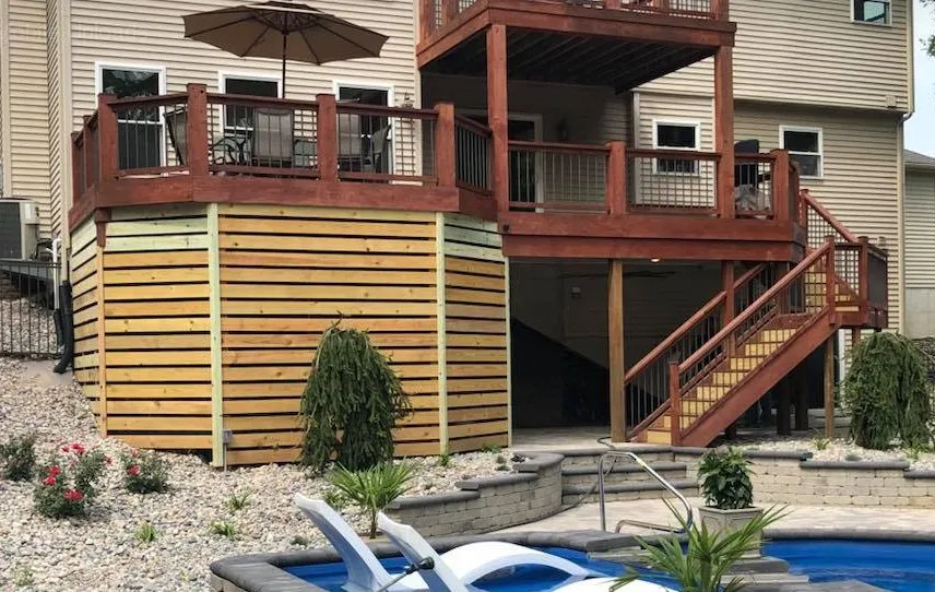 Slide of J & L Exteriors