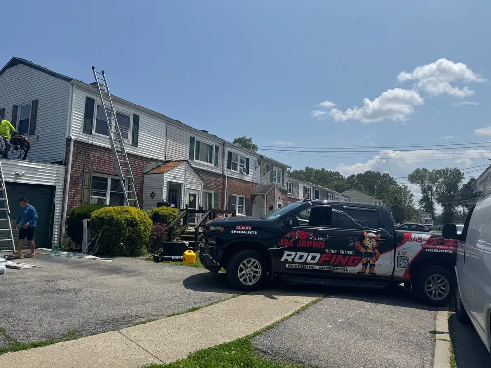 Slide of J & L Japon