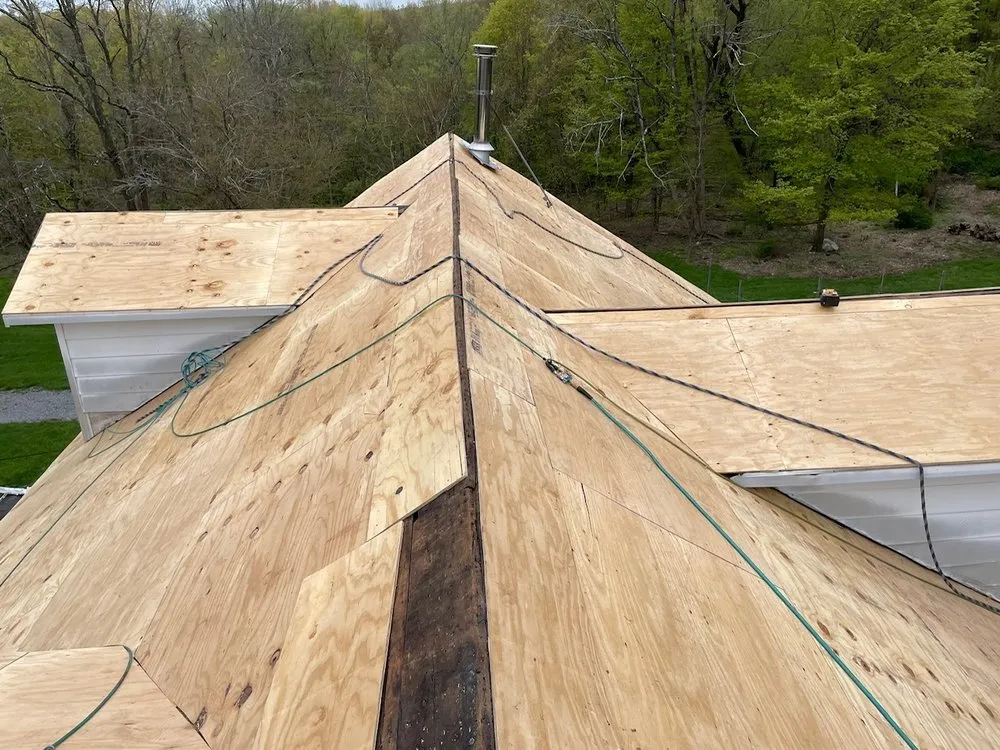 Slide of J & L Japon