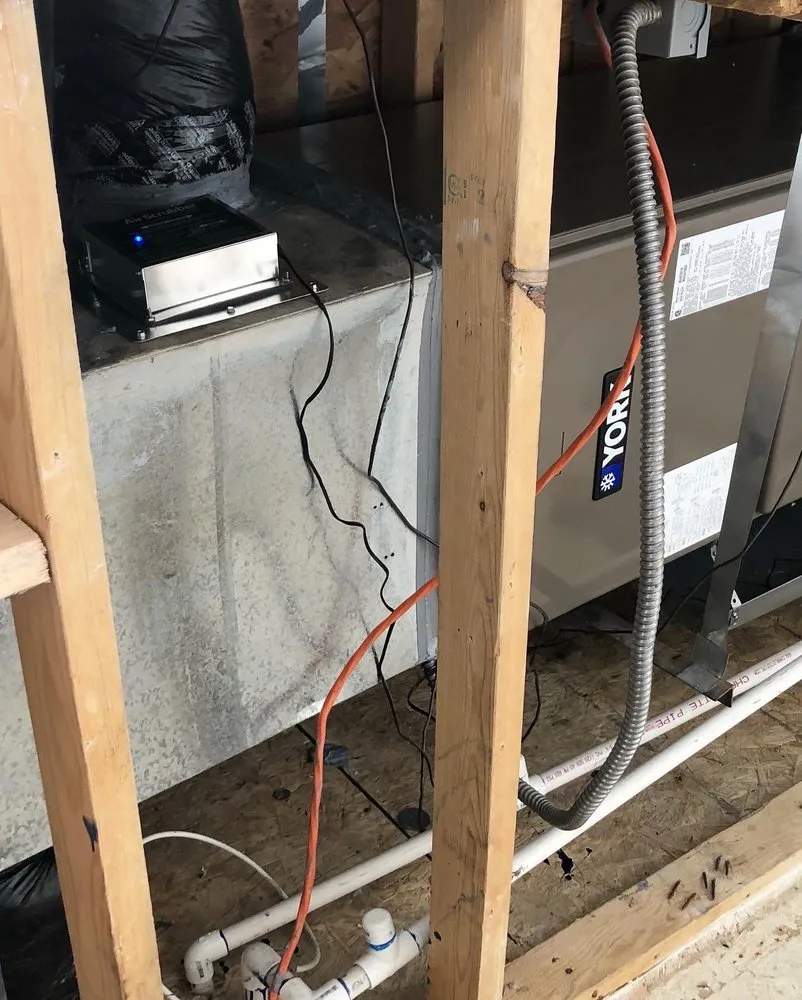 Slide of J & M Cooling & Heating