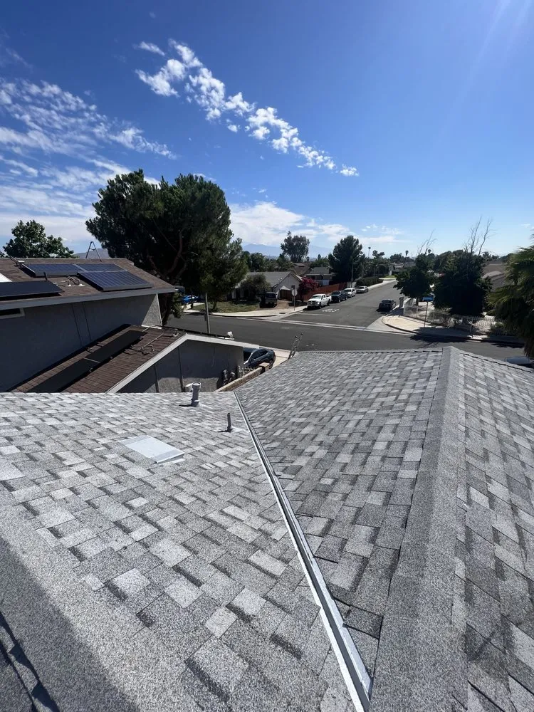 Slide of J & R Elite Roofing