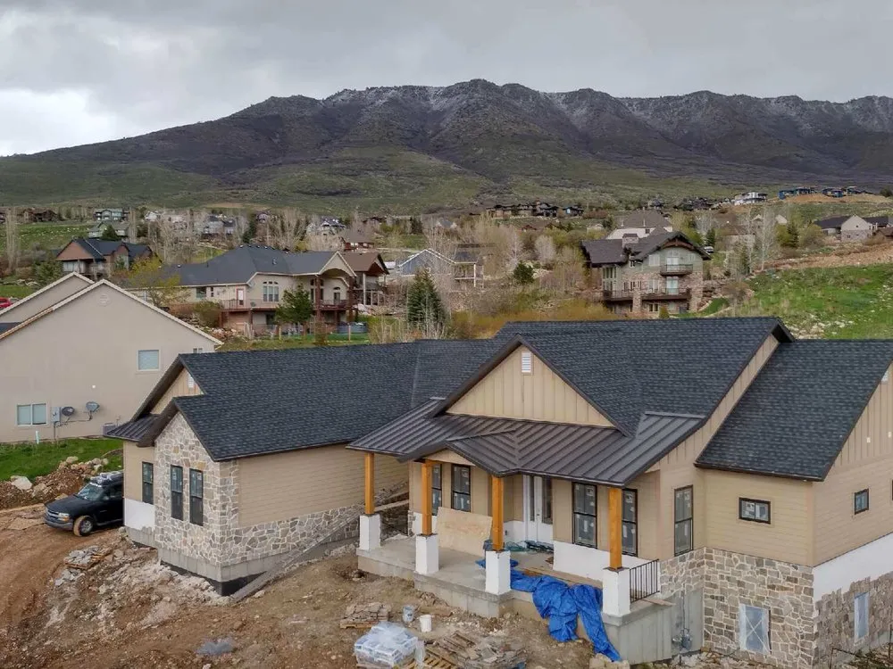 Slide of J & R Roofing