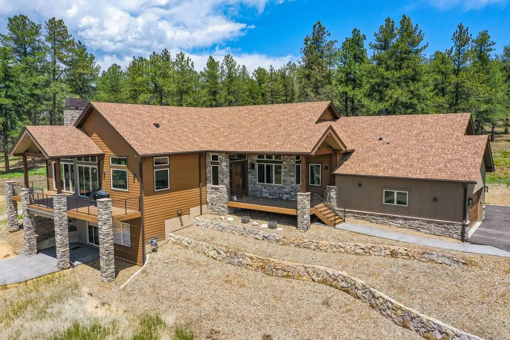 Slide of J & R Roofing