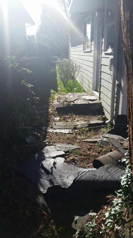 Slide of J & R Roofing