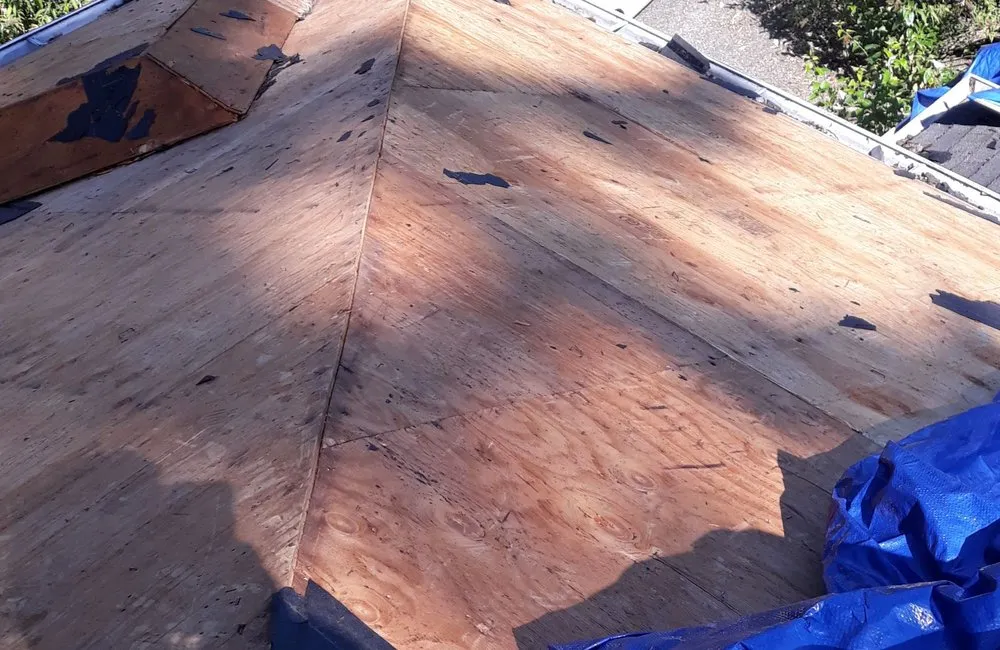 Slide of J & V Roofing