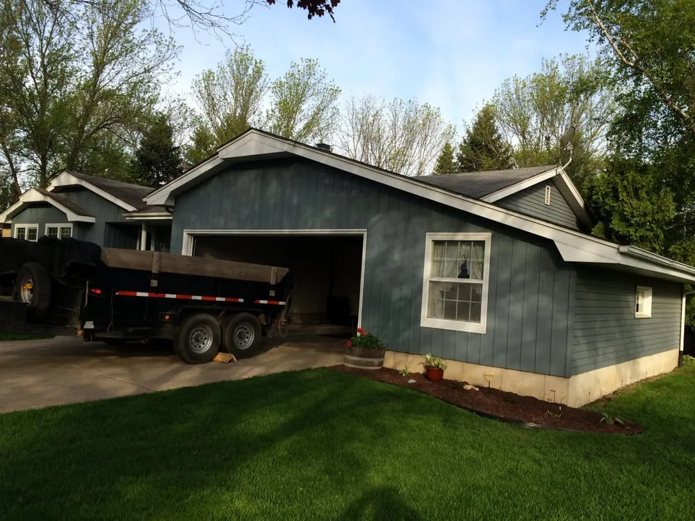 Slide of J & V Roofing