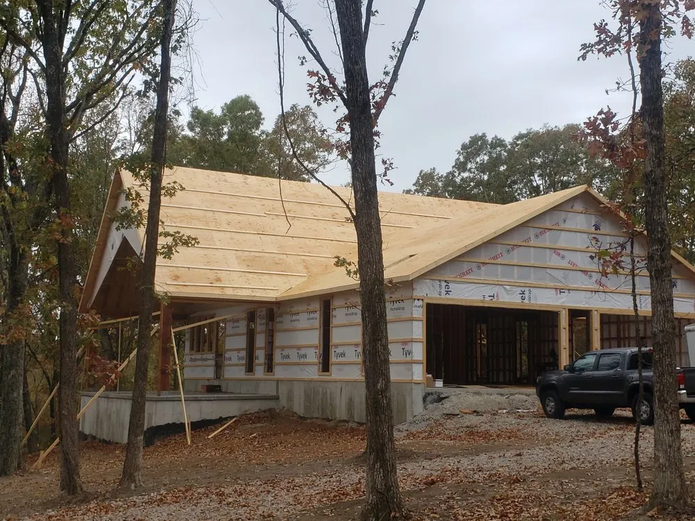 Expert roof repair for residential properties across Cadet, MO - J and B construction