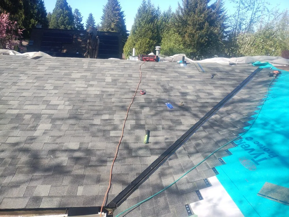 Slide of J and M Handyman