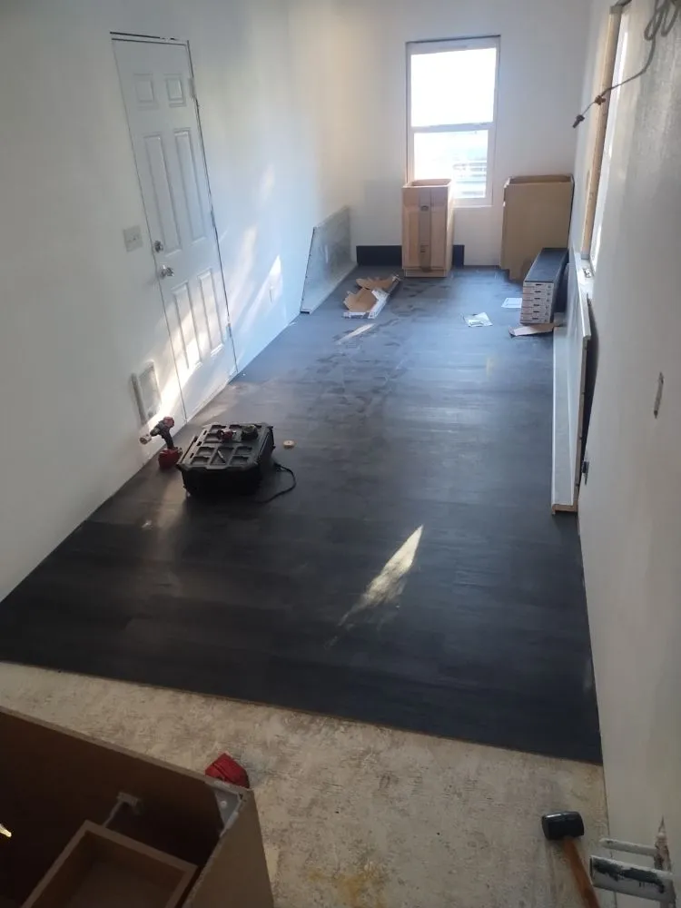 Slide of J and M Handyman