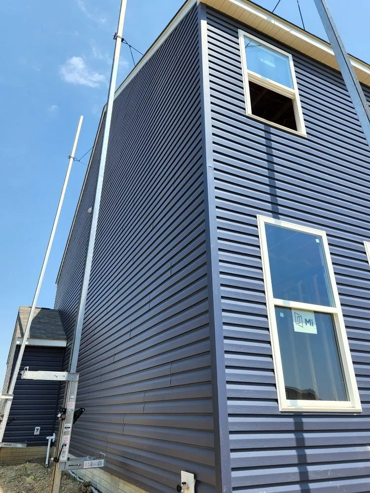 Slide of J Diaz Construction