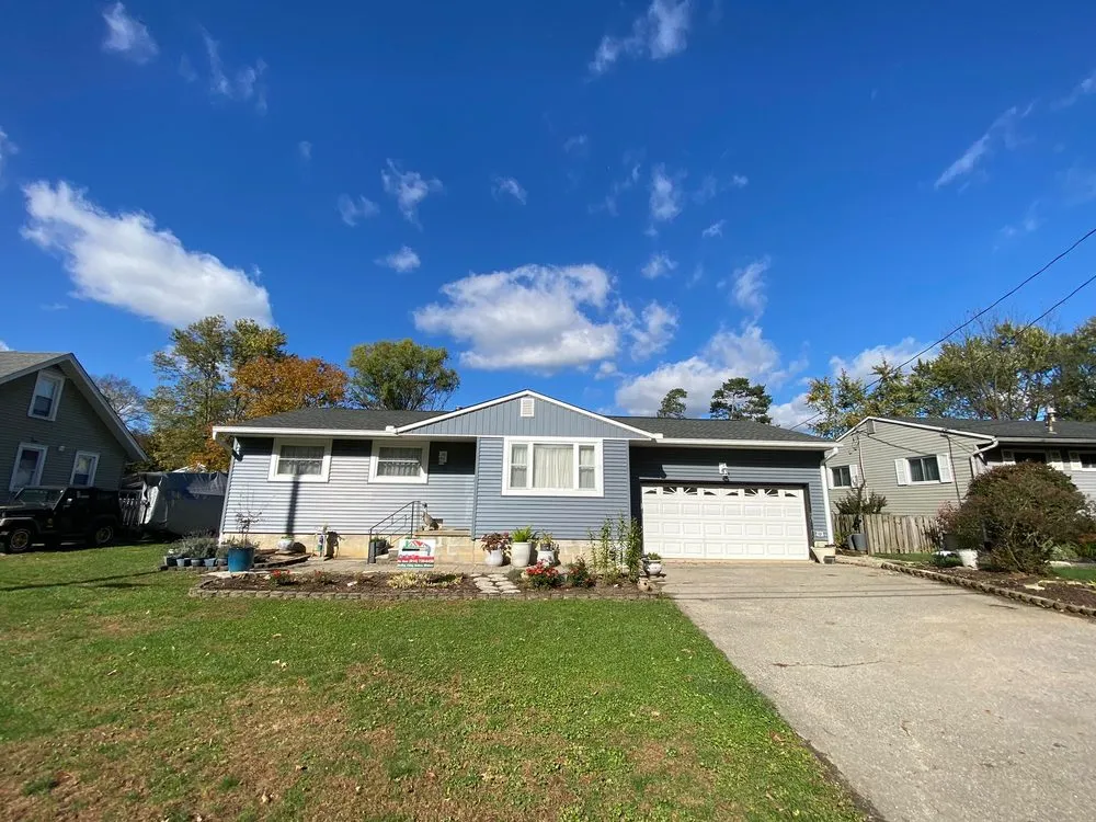 Slide of J Diaz Construction