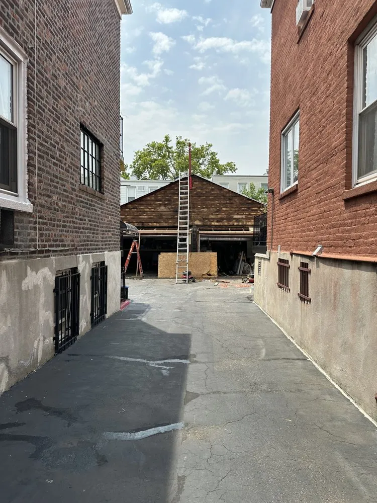 Slide of J Dylan Construction