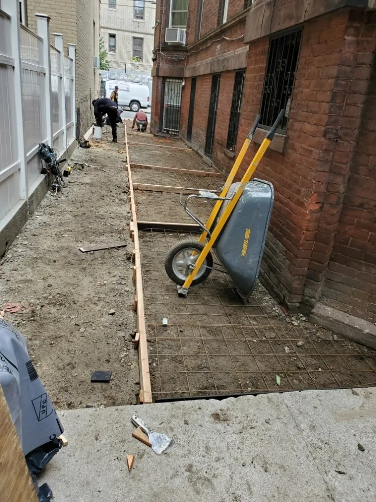 Slide of J Dylan Construction