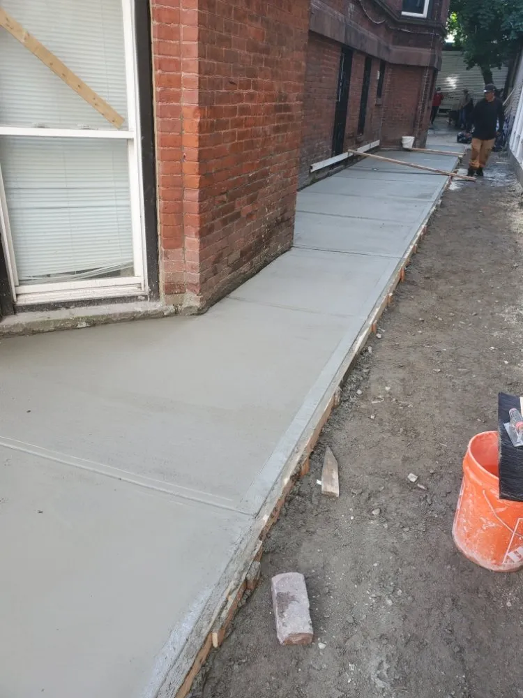 Slide of J Dylan Construction