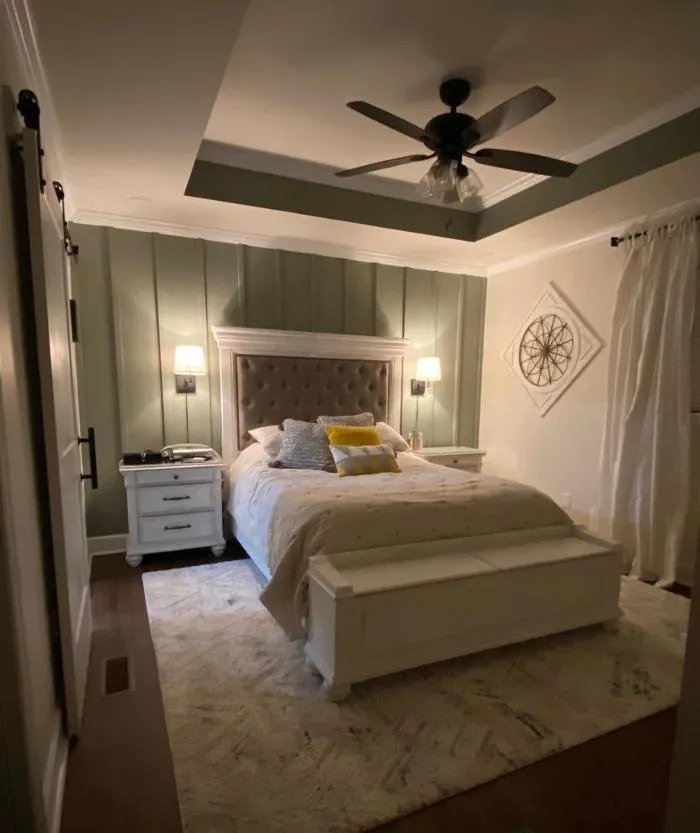 Slide of J E Custom Building