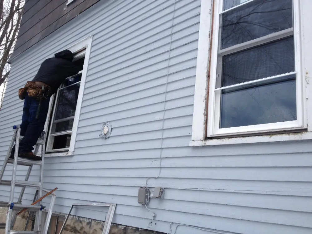 Slide of J Edmund Construction