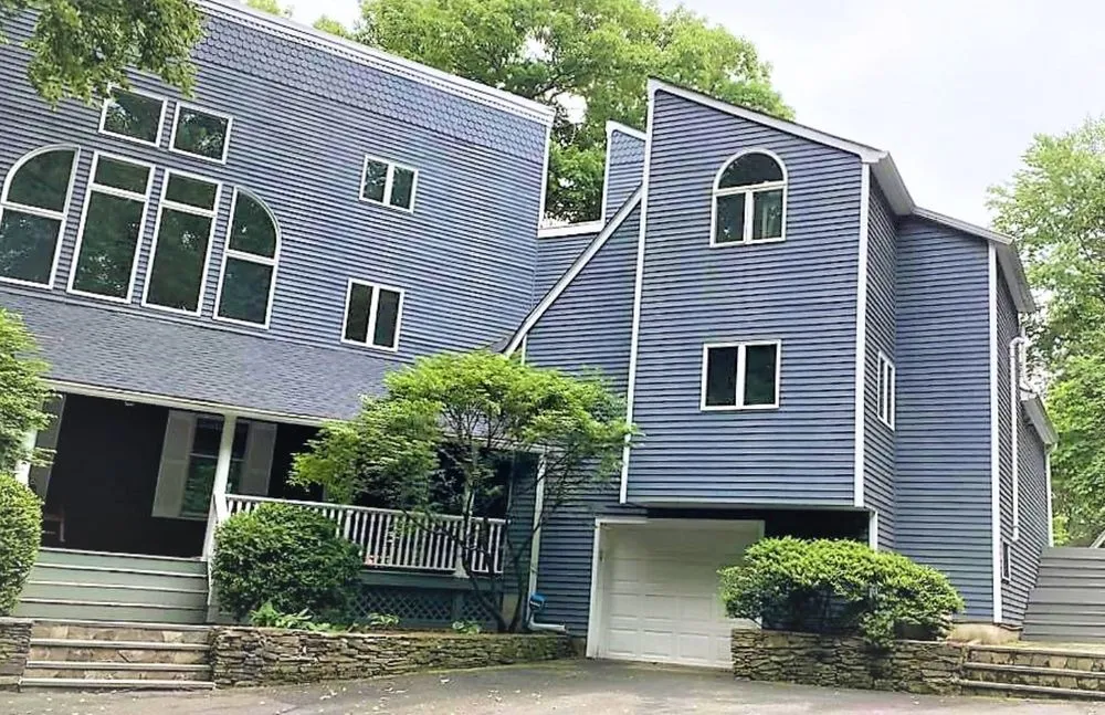 Slide of J-flip Solutions