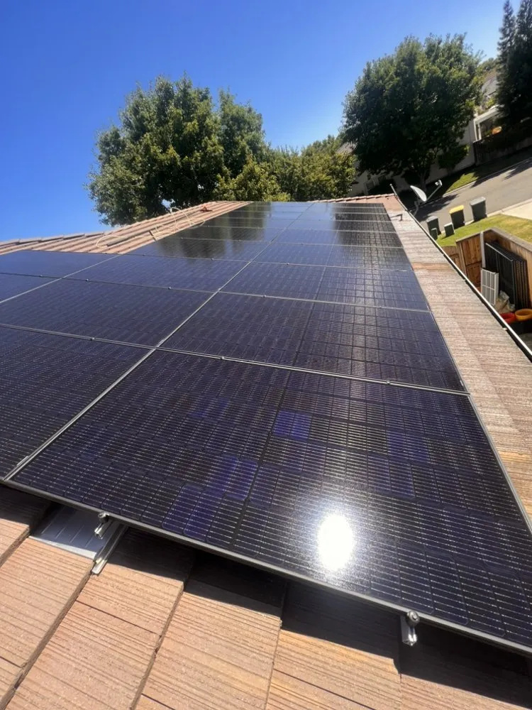 Slide of J Flores Service