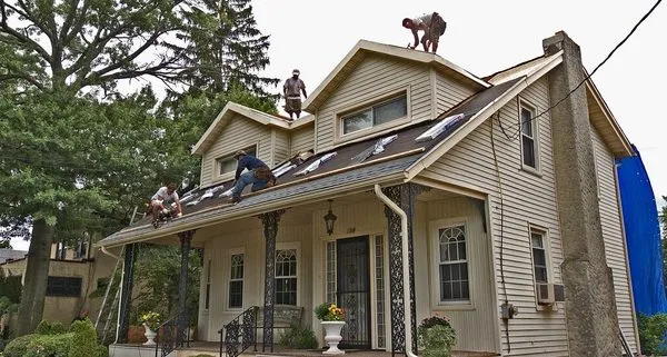 J G Roofing Contractor - Roof Repair Service Grabill IN