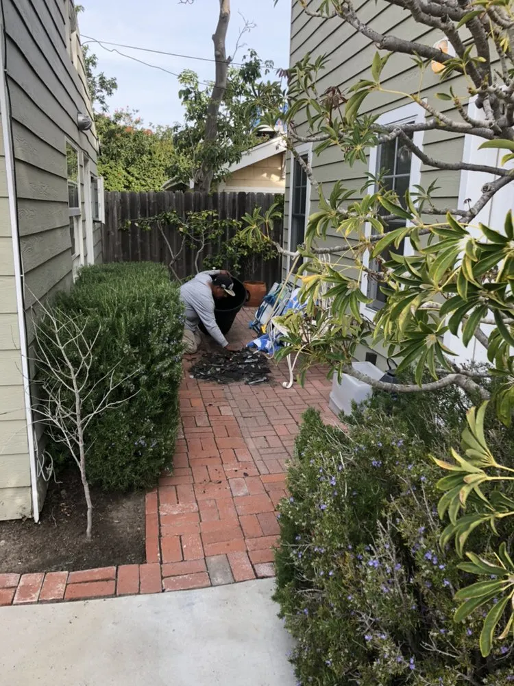 Slide of J Gaspar Roofing