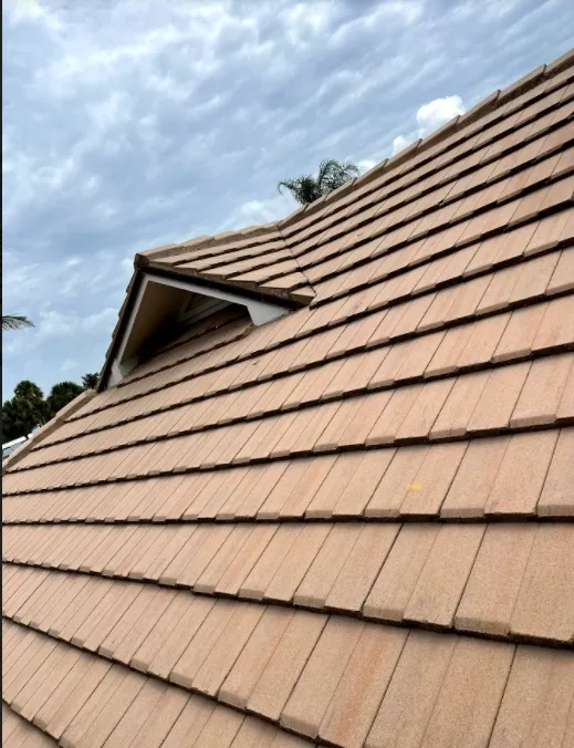 Slide of J. Mendez Roofing